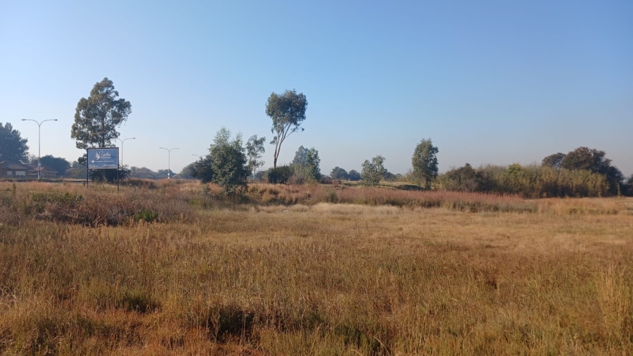 0 Bedroom Property for Sale in Unitas Park Gauteng