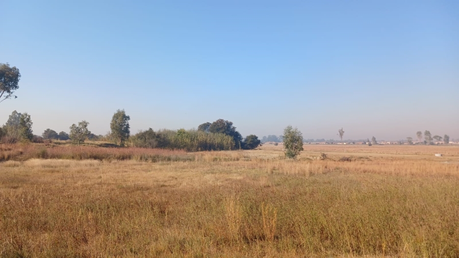0 Bedroom Property for Sale in Unitas Park Gauteng