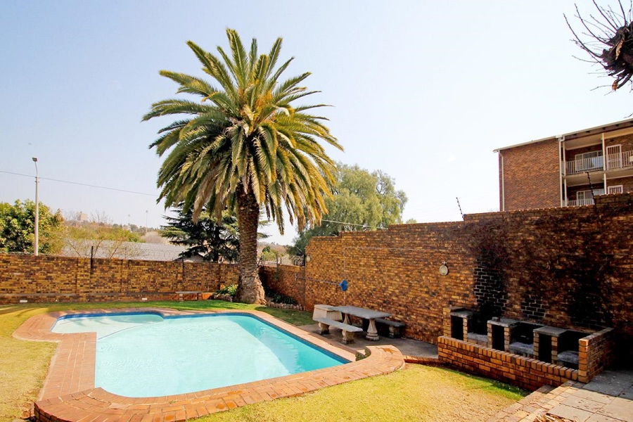 2 Bedroom Property for Sale in Eastleigh Gauteng