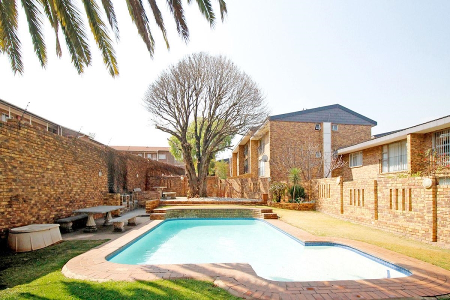 2 Bedroom Property for Sale in Eastleigh Gauteng