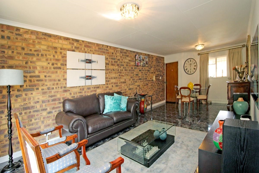 2 Bedroom Property for Sale in Eastleigh Gauteng