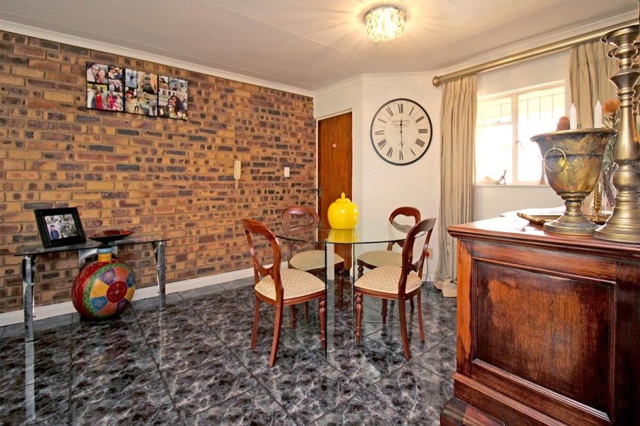 2 Bedroom Property for Sale in Eastleigh Gauteng