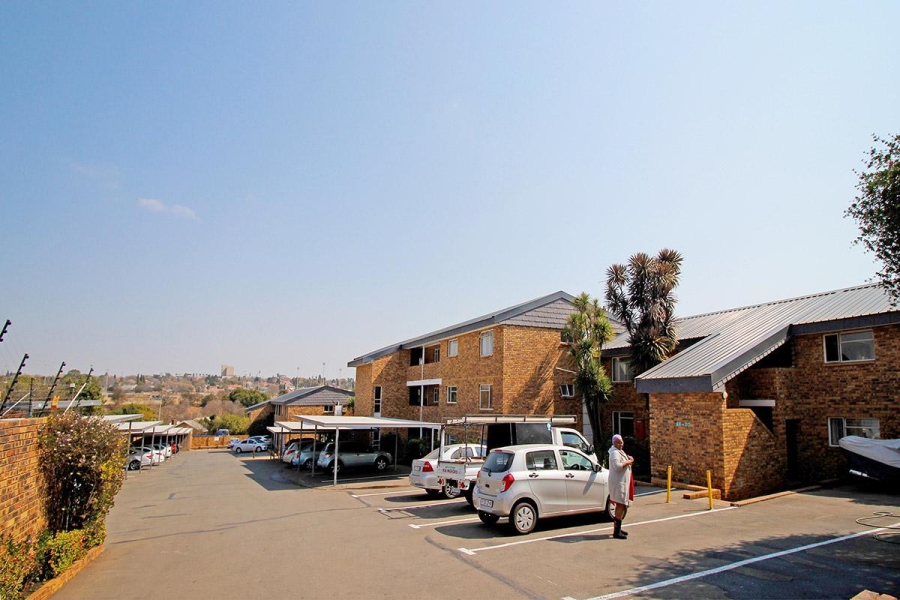 2 Bedroom Property for Sale in Eastleigh Gauteng