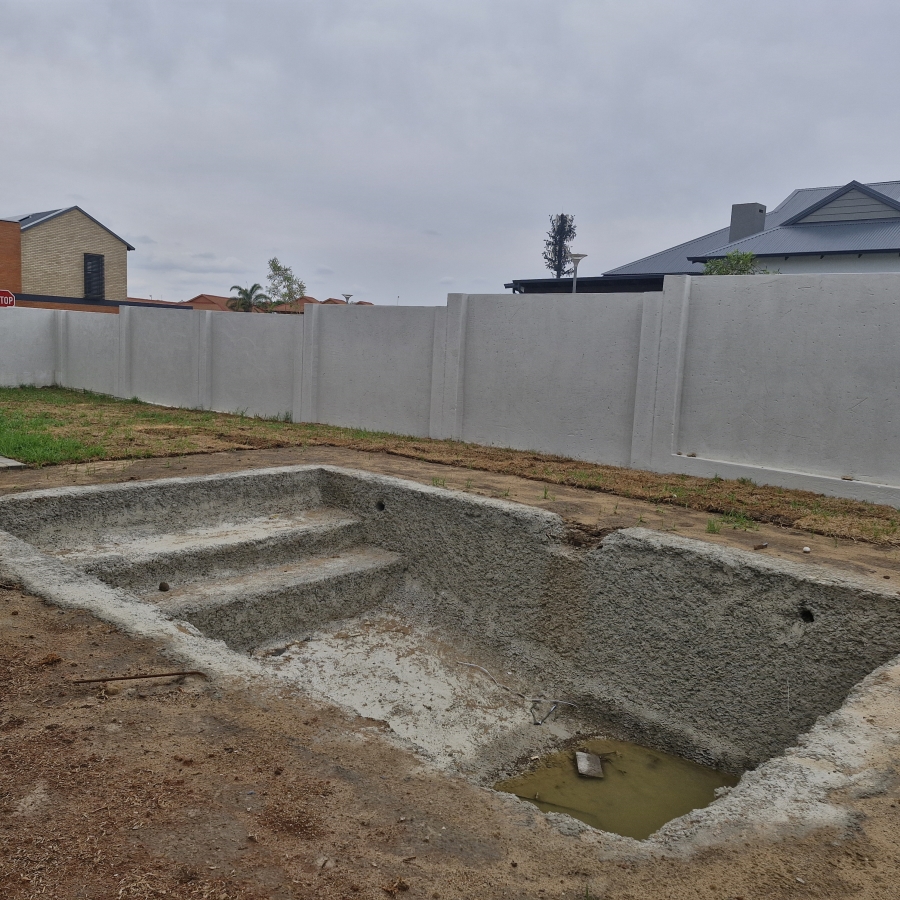 4 Bedroom Property for Sale in Six Fountains Residential Estate Gauteng