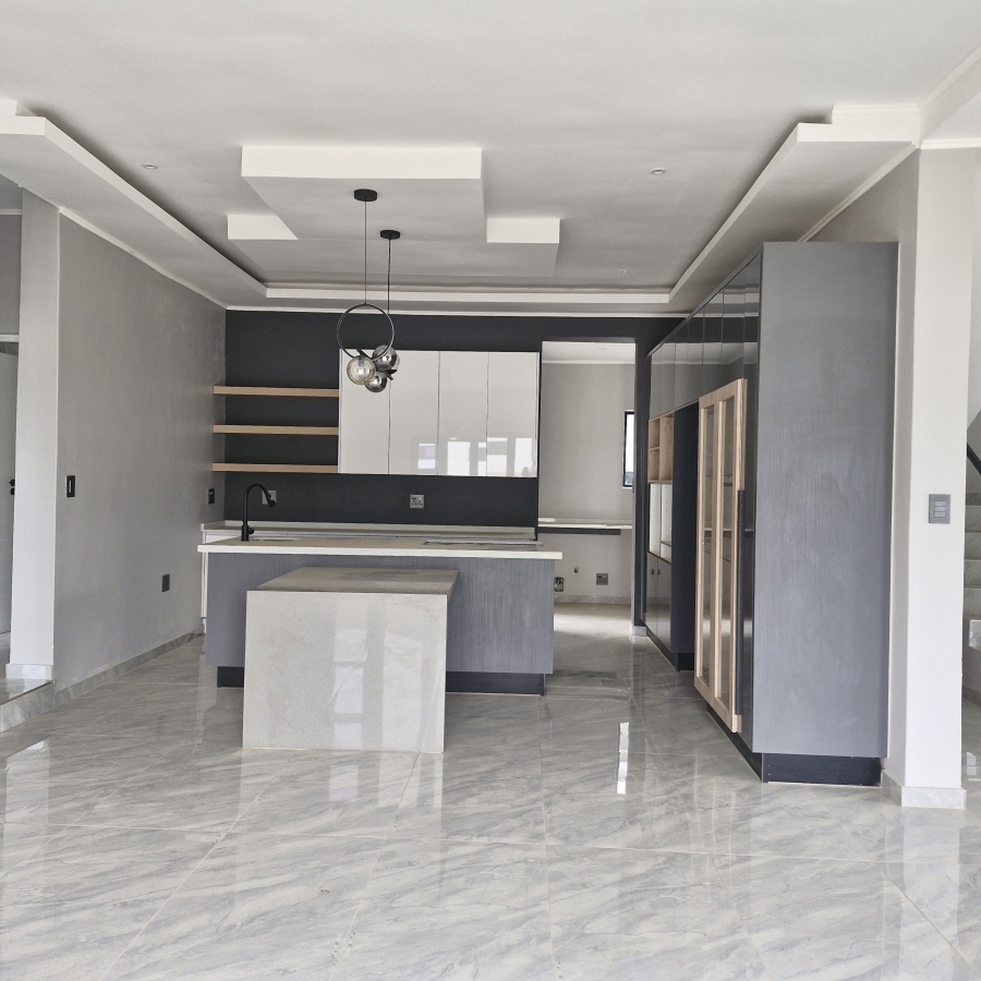 4 Bedroom Property for Sale in Six Fountains Residential Estate Gauteng