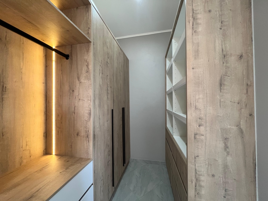 4 Bedroom Property for Sale in Six Fountains Residential Estate Gauteng