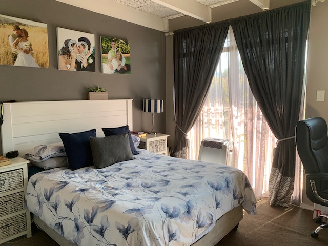 3 Bedroom Property for Sale in Val de Grace Gauteng