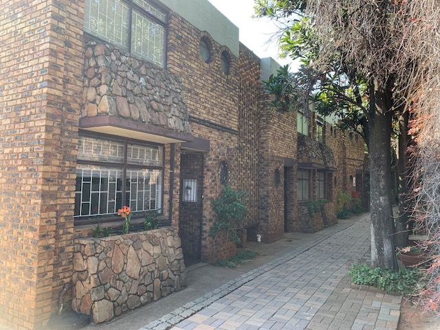 3 Bedroom Property for Sale in Val de Grace Gauteng