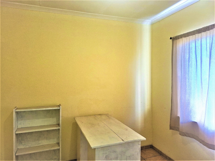 7 Bedroom Property for Sale in Westdene Gauteng