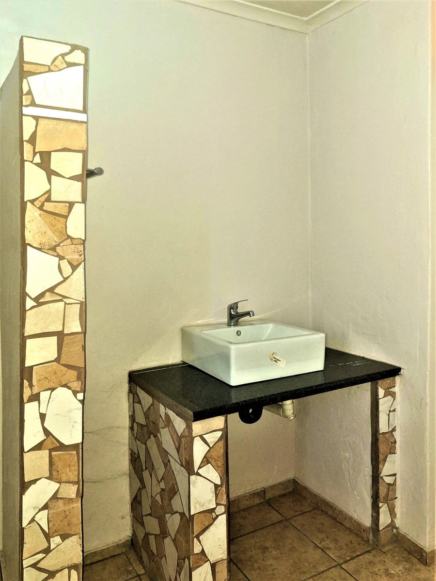 7 Bedroom Property for Sale in Westdene Gauteng