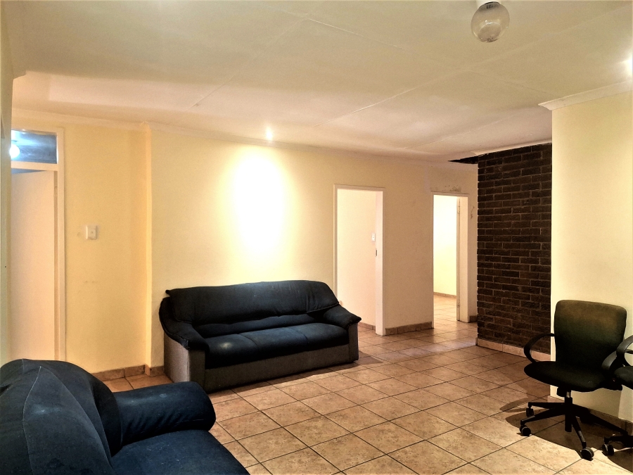 7 Bedroom Property for Sale in Westdene Gauteng