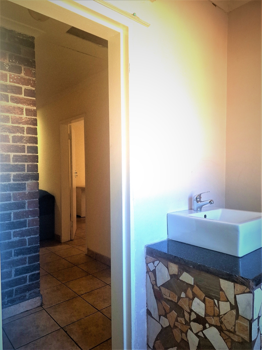 7 Bedroom Property for Sale in Westdene Gauteng