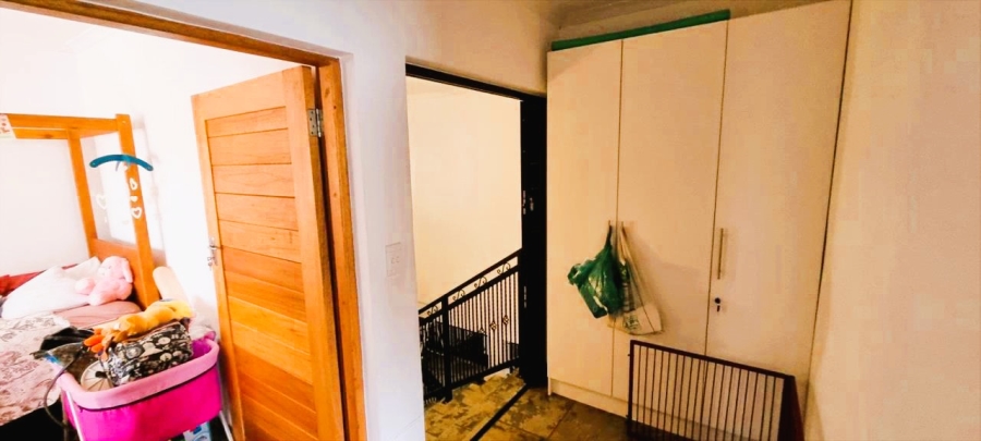 3 Bedroom Property for Sale in Mantevrede Gauteng