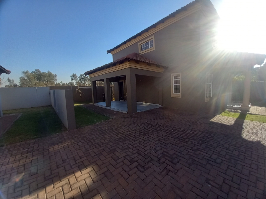 2 Bedroom Property for Sale in Brakpan North Gauteng