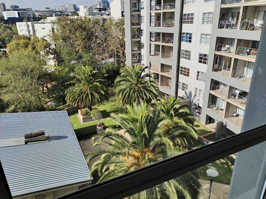 To Let 2 Bedroom Property for Rent in Sandhurst Gauteng