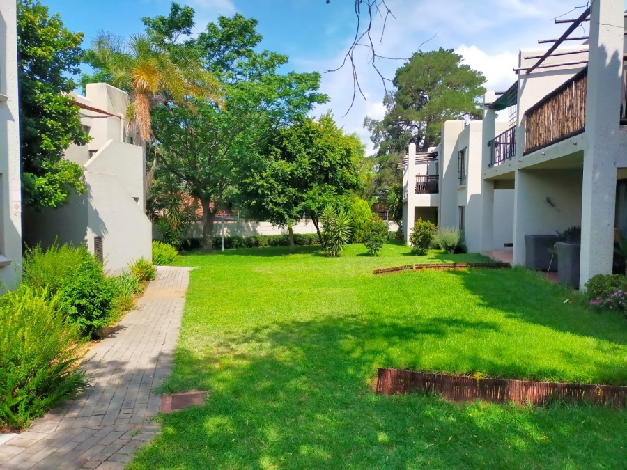 2 Bedroom Property for Sale in Bloubosrand Gauteng