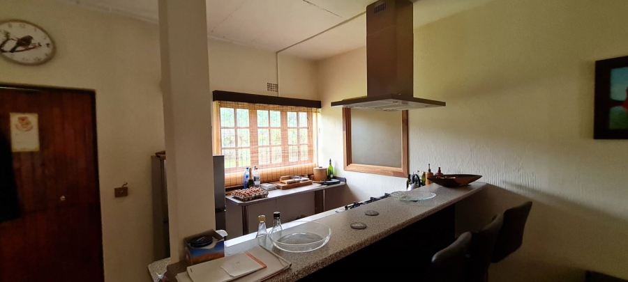 5 Bedroom Property for Sale in Mnandi Gauteng