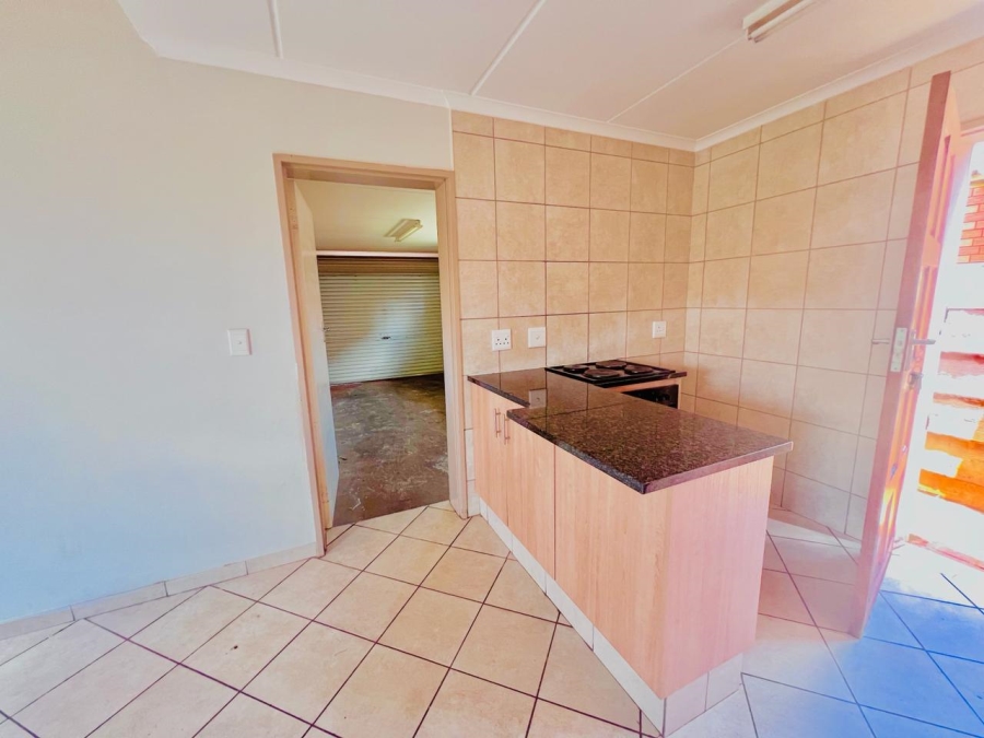 2 Bedroom Property for Sale in Chantelle Gauteng