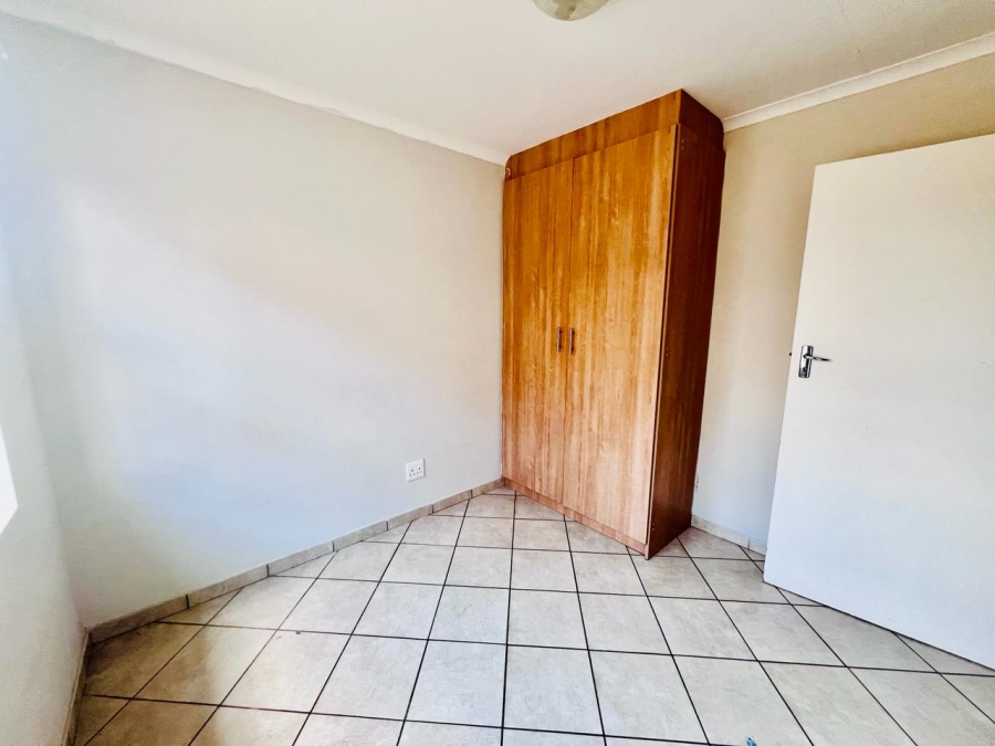2 Bedroom Property for Sale in Chantelle Gauteng