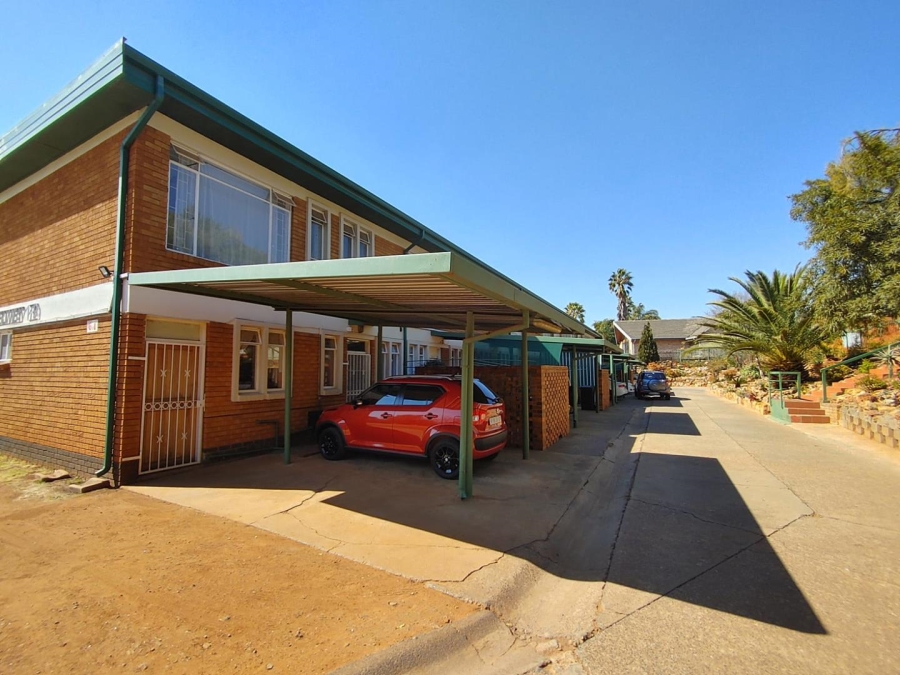 2 Bedroom Property for Sale in Eldoraigne Gauteng