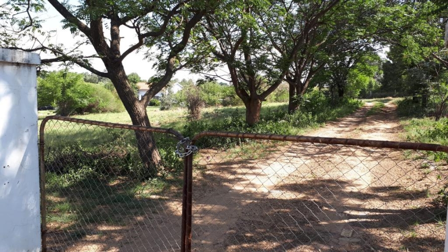 0 Bedroom Property for Sale in Crowthorne AH Gauteng