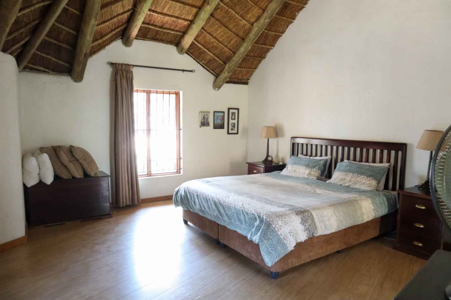 8 Bedroom Property for Sale in Doornrandje Gauteng