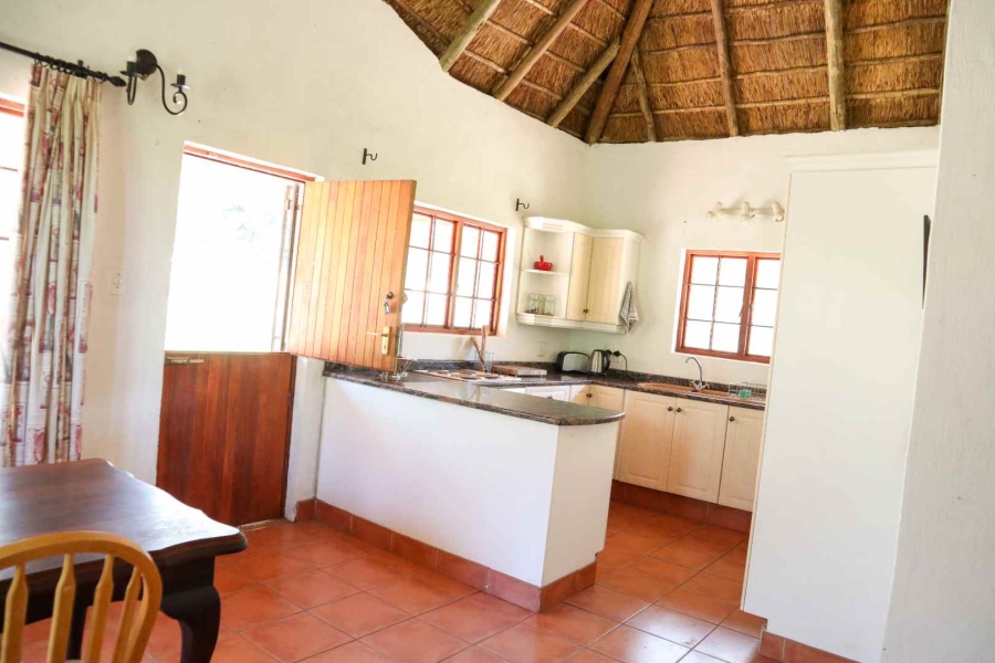8 Bedroom Property for Sale in Doornrandje Gauteng