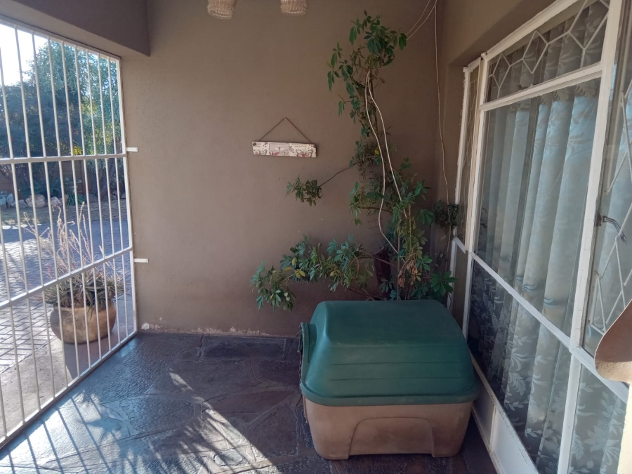 3 Bedroom Property for Sale in Kookrus Gauteng