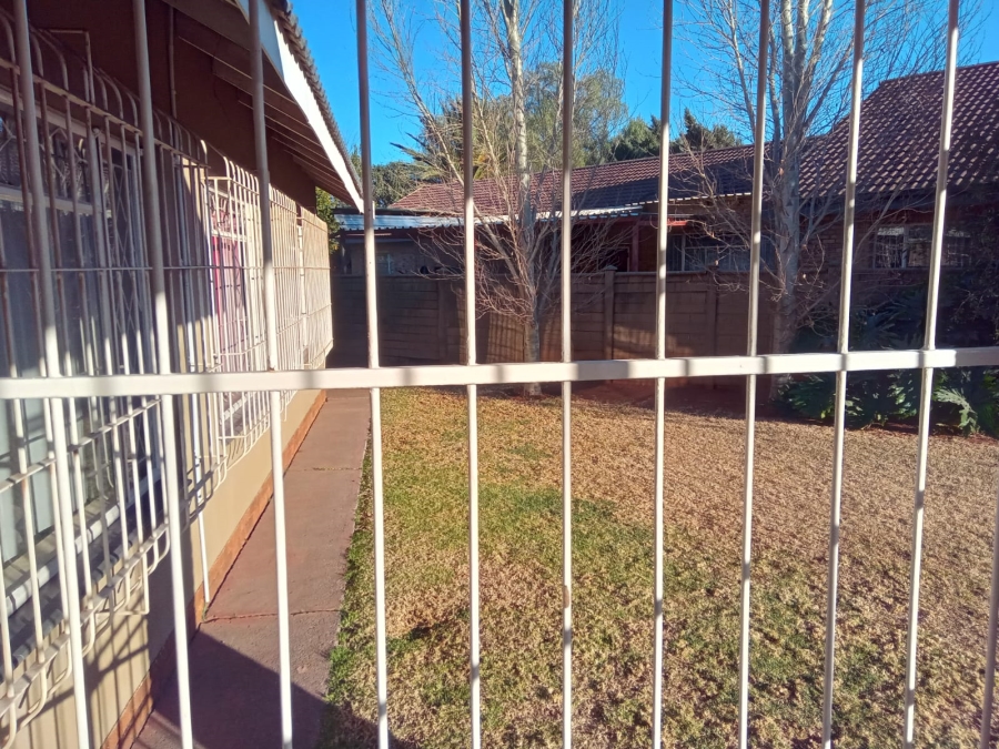 3 Bedroom Property for Sale in Kookrus Gauteng