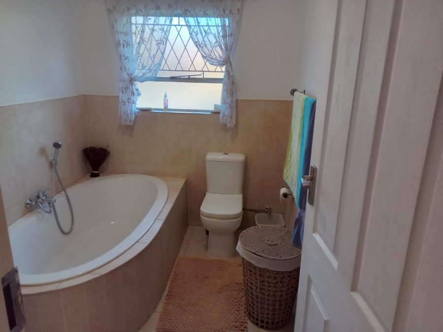 3 Bedroom Property for Sale in Kookrus Gauteng