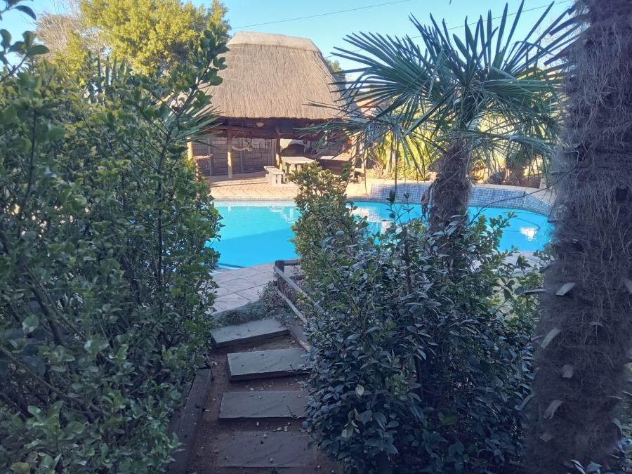 3 Bedroom Property for Sale in Kookrus Gauteng