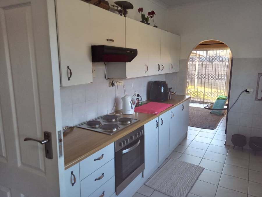 3 Bedroom Property for Sale in Kookrus Gauteng