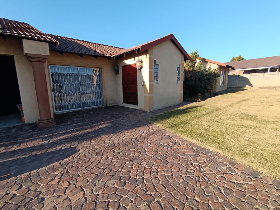 4 Bedroom Property for Sale in Brakpan North Gauteng