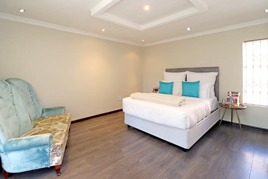 4 Bedroom Property for Sale in Broadacres Gauteng