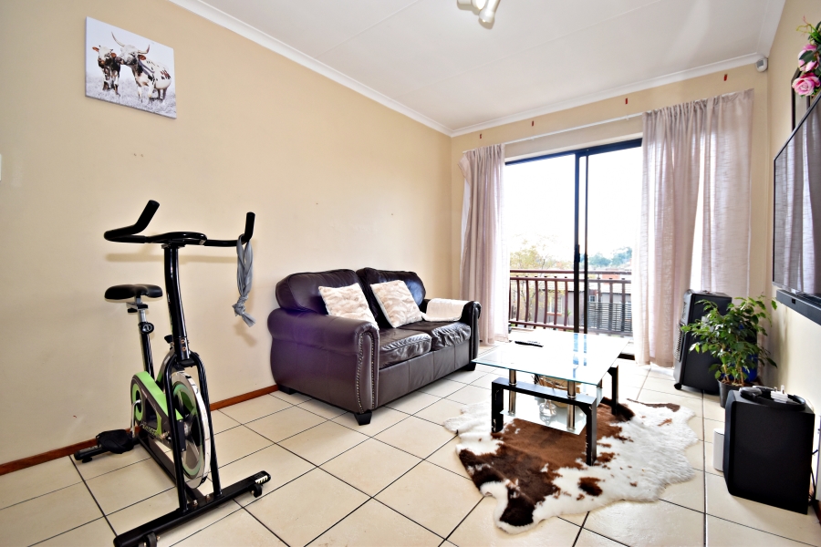 2 Bedroom Property for Sale in Sonneglans Gauteng
