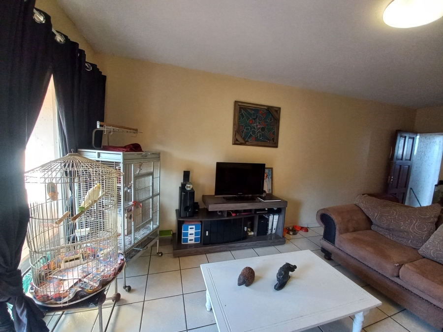 2 Bedroom Property for Sale in Parkrand Gauteng