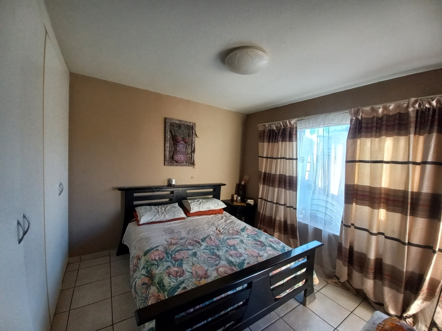 2 Bedroom Property for Sale in Parkrand Gauteng