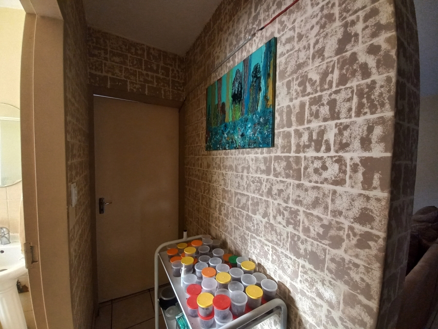 2 Bedroom Property for Sale in Parkrand Gauteng