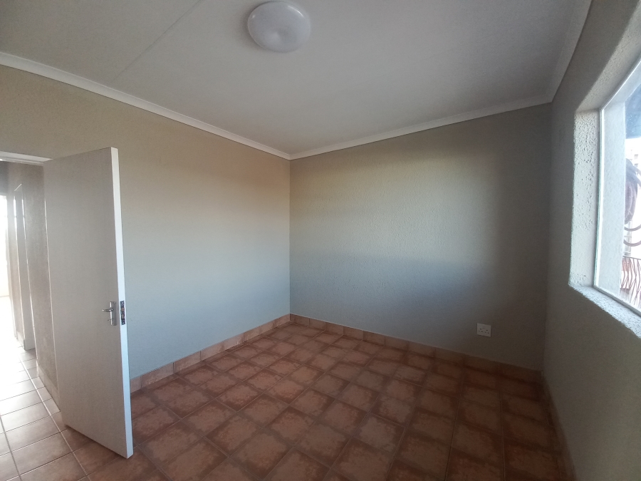 2 Bedroom Property for Sale in Benoni Central Gauteng