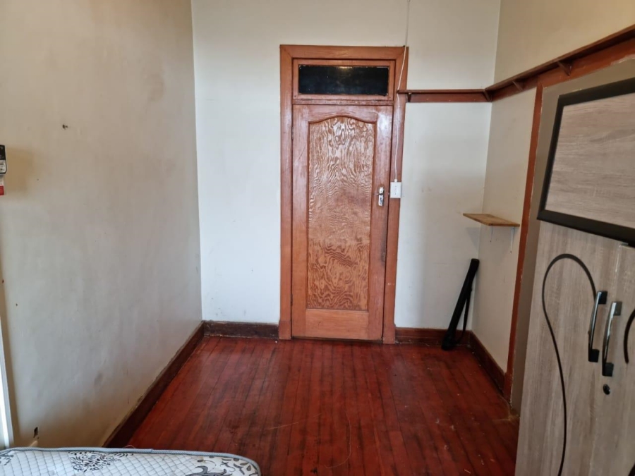 5 Bedroom Property for Sale in Brixton Gauteng