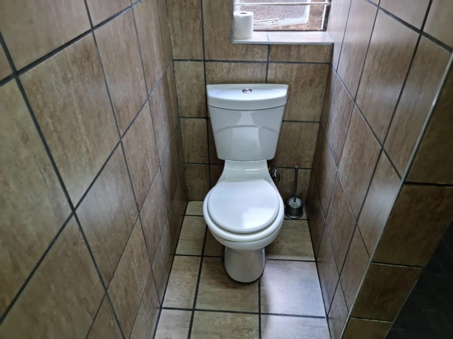 5 Bedroom Property for Sale in Brixton Gauteng