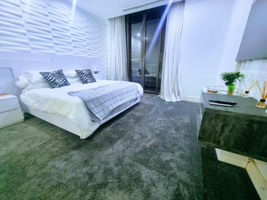 1 Bedroom Property for Sale in Sandown Gauteng