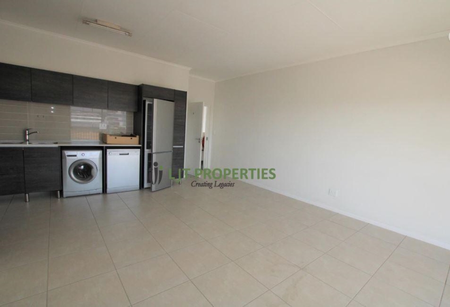 1 Bedroom Property for Sale in Modderfontein Gauteng