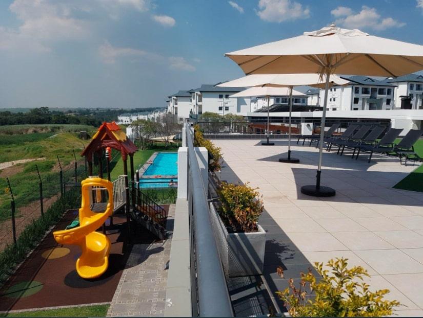1 Bedroom Property for Sale in Modderfontein Gauteng