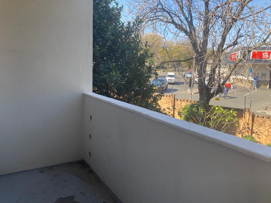 2 Bedroom Property for Sale in Craighall Park Gauteng