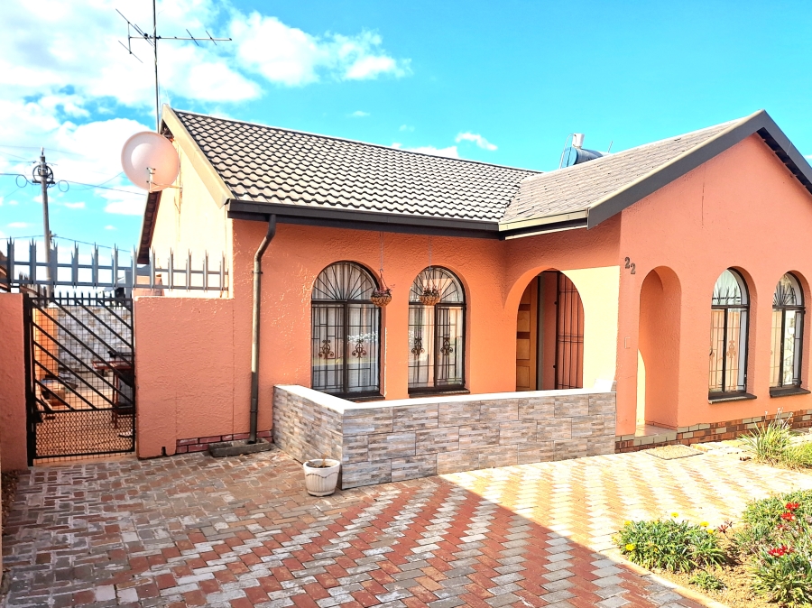 2 Bedroom Property for Sale in Ennerdale South Gauteng