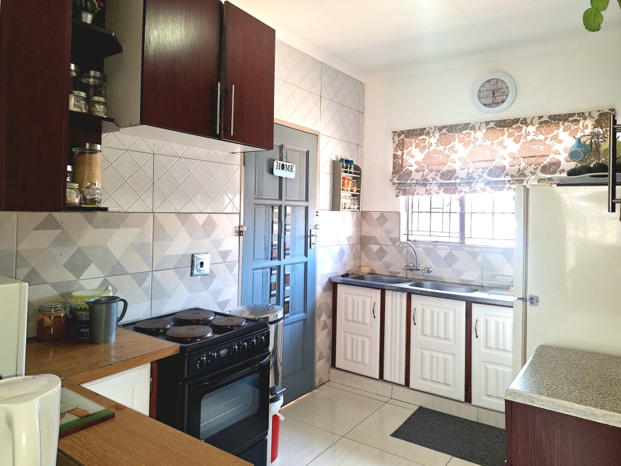 2 Bedroom Property for Sale in Ennerdale South Gauteng