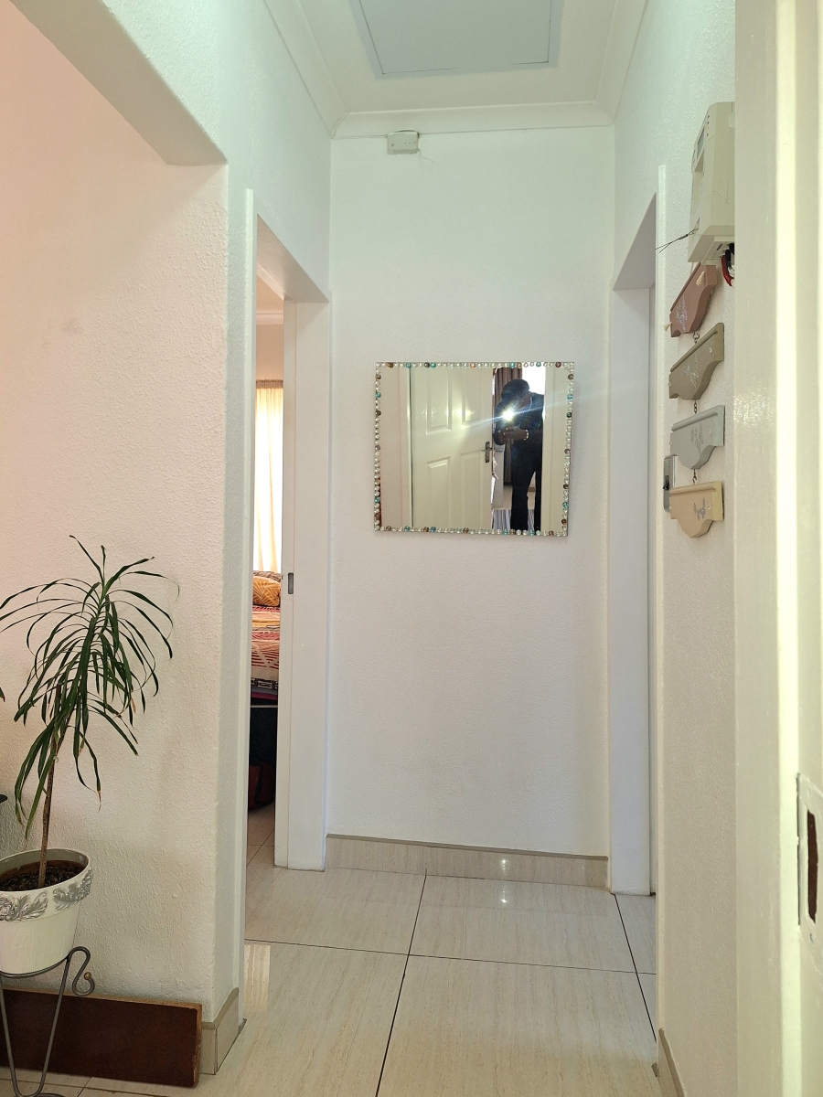 2 Bedroom Property for Sale in Ennerdale South Gauteng