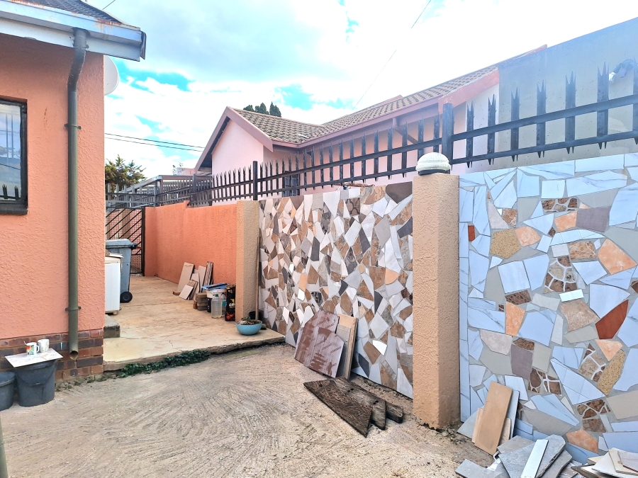 2 Bedroom Property for Sale in Ennerdale South Gauteng