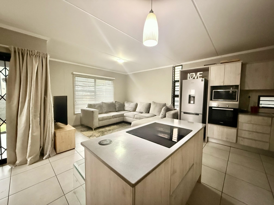 3 Bedroom Property for Sale in Amberfield Gauteng